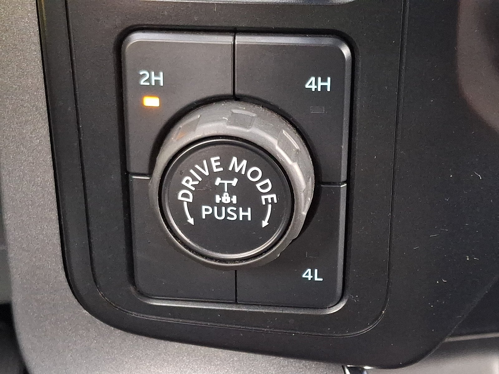 2023 Ford F-150 XLT 5.0 V8
