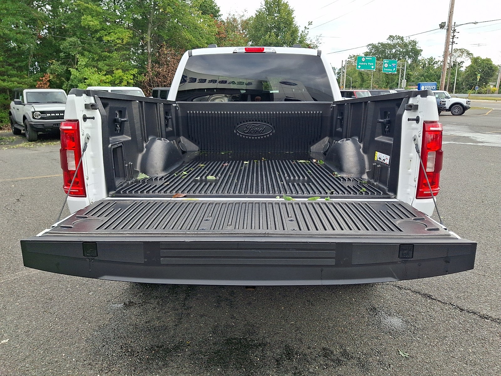 2023 Ford F-150 XLT 5.0 V8