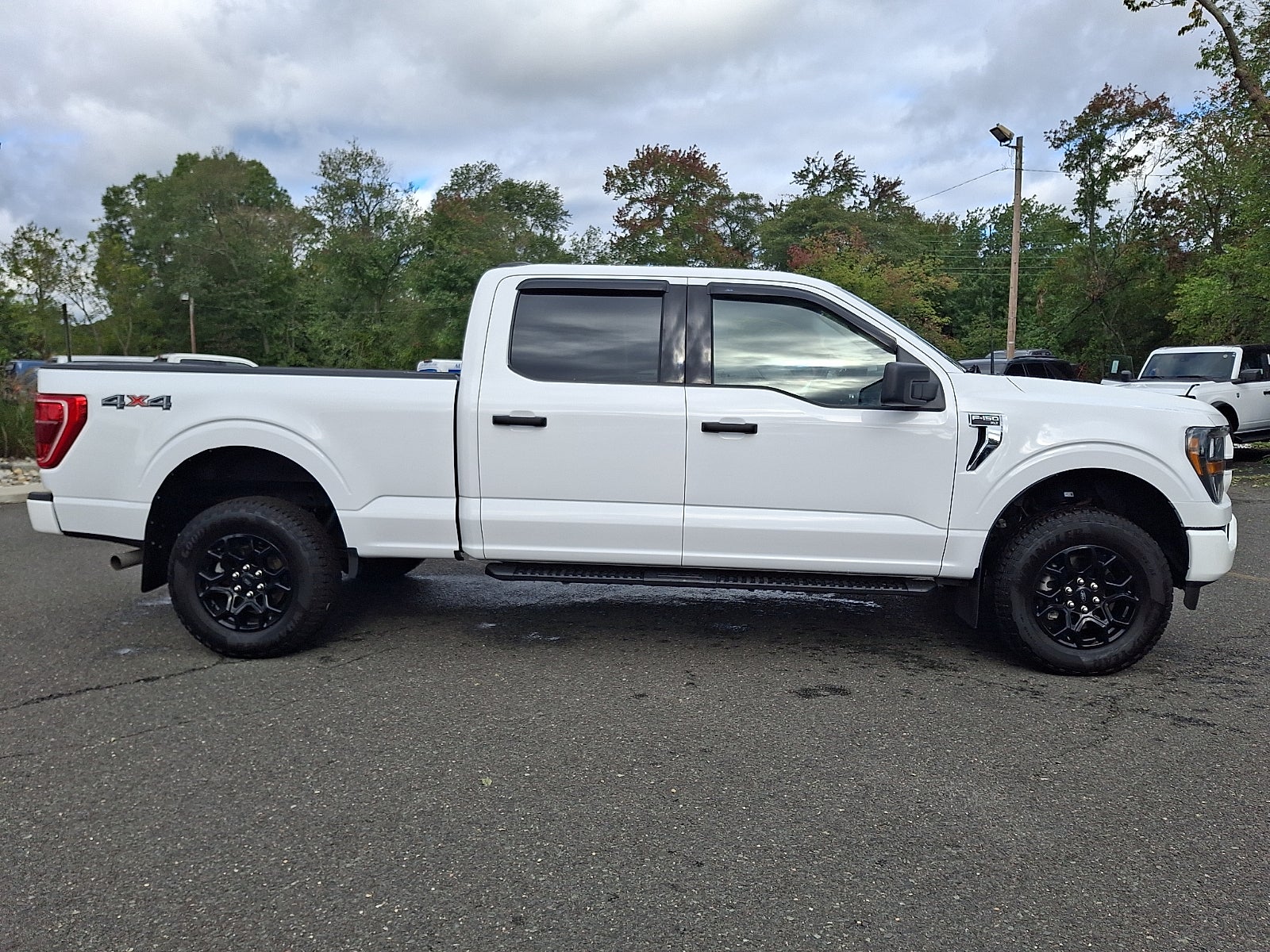 2023 Ford F-150 XLT 5.0 V8