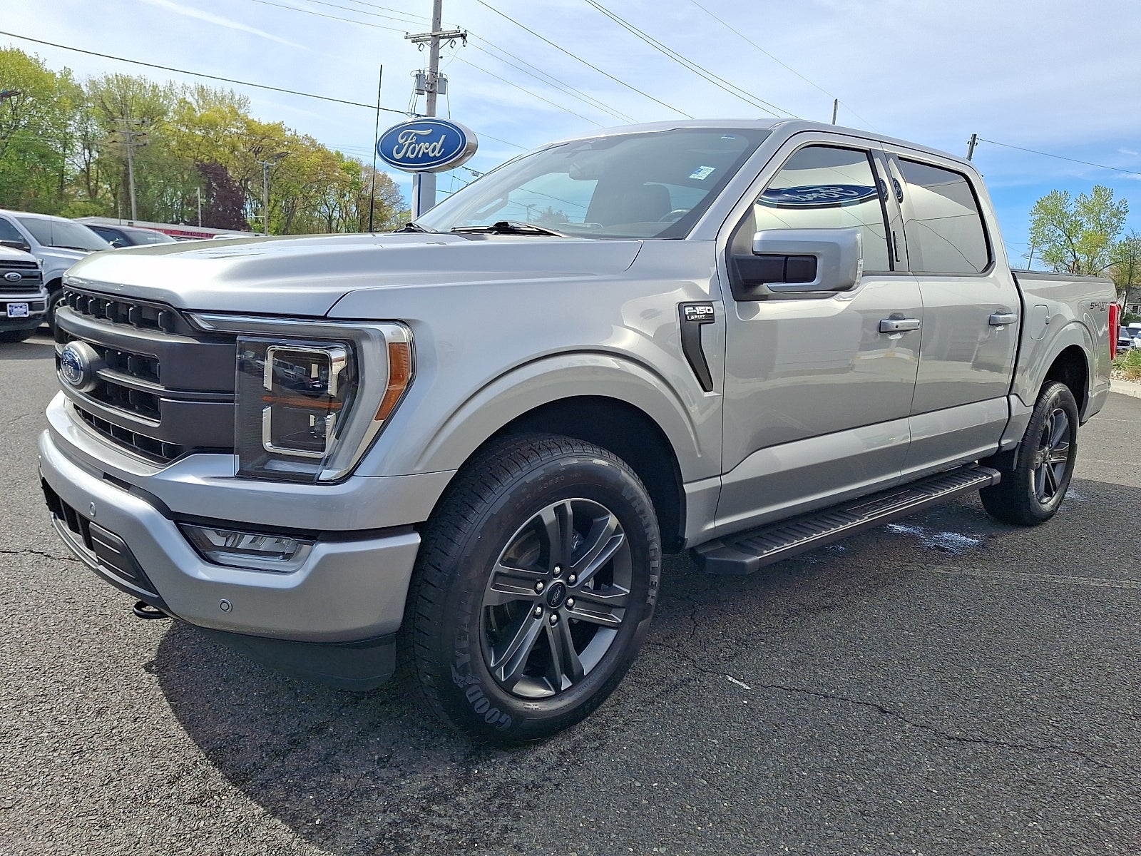 2023 Ford F-150 LARIAT