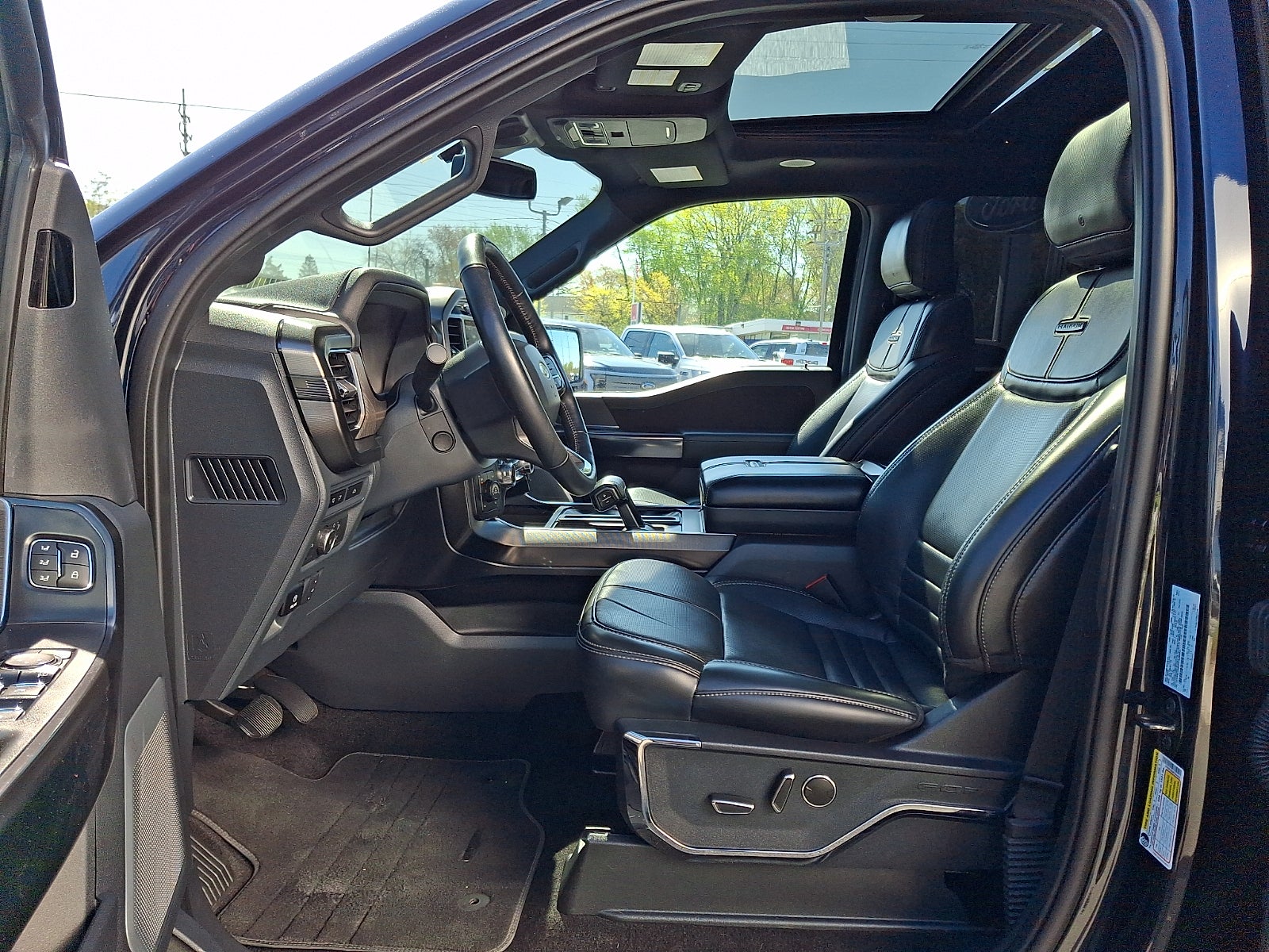 2023 Ford F-150 Platinum