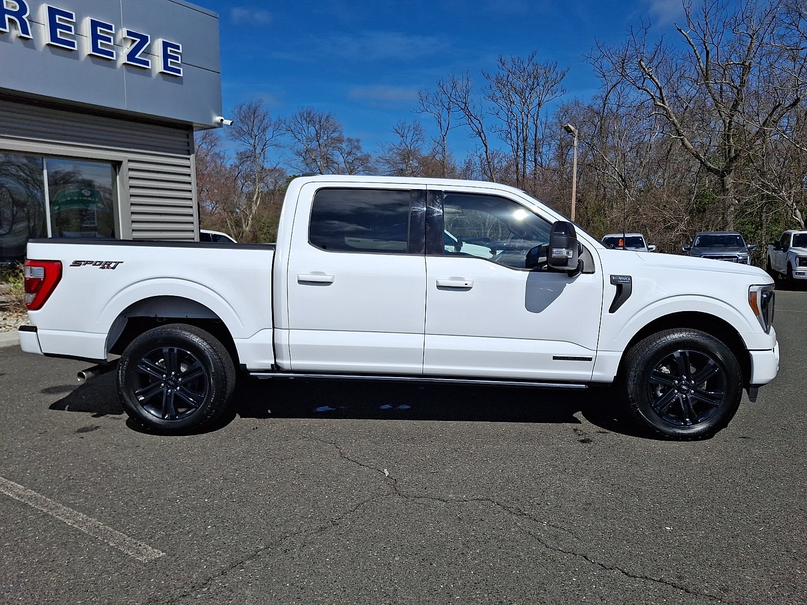 2023 Ford F-150 LARIAT