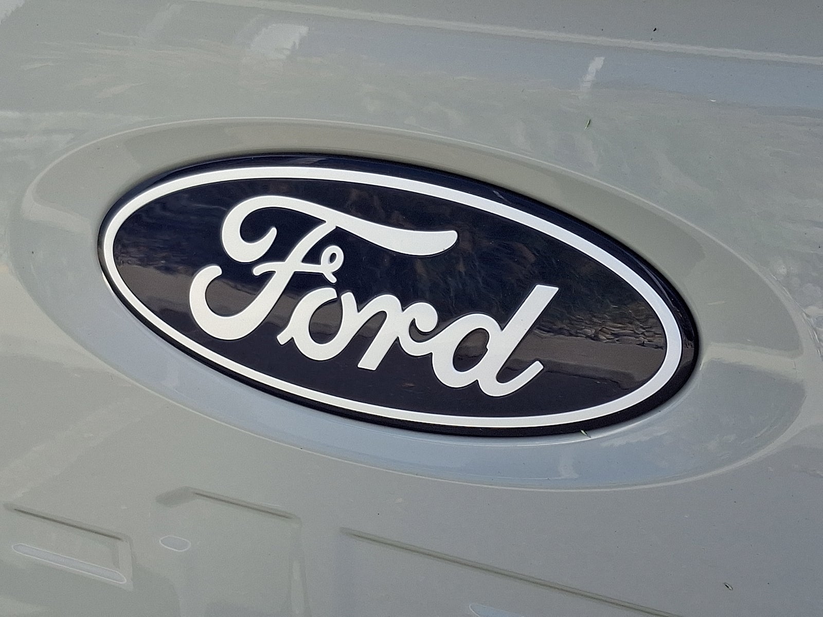 2024 Ford F-150 LARIAT 502A PANO ROOF