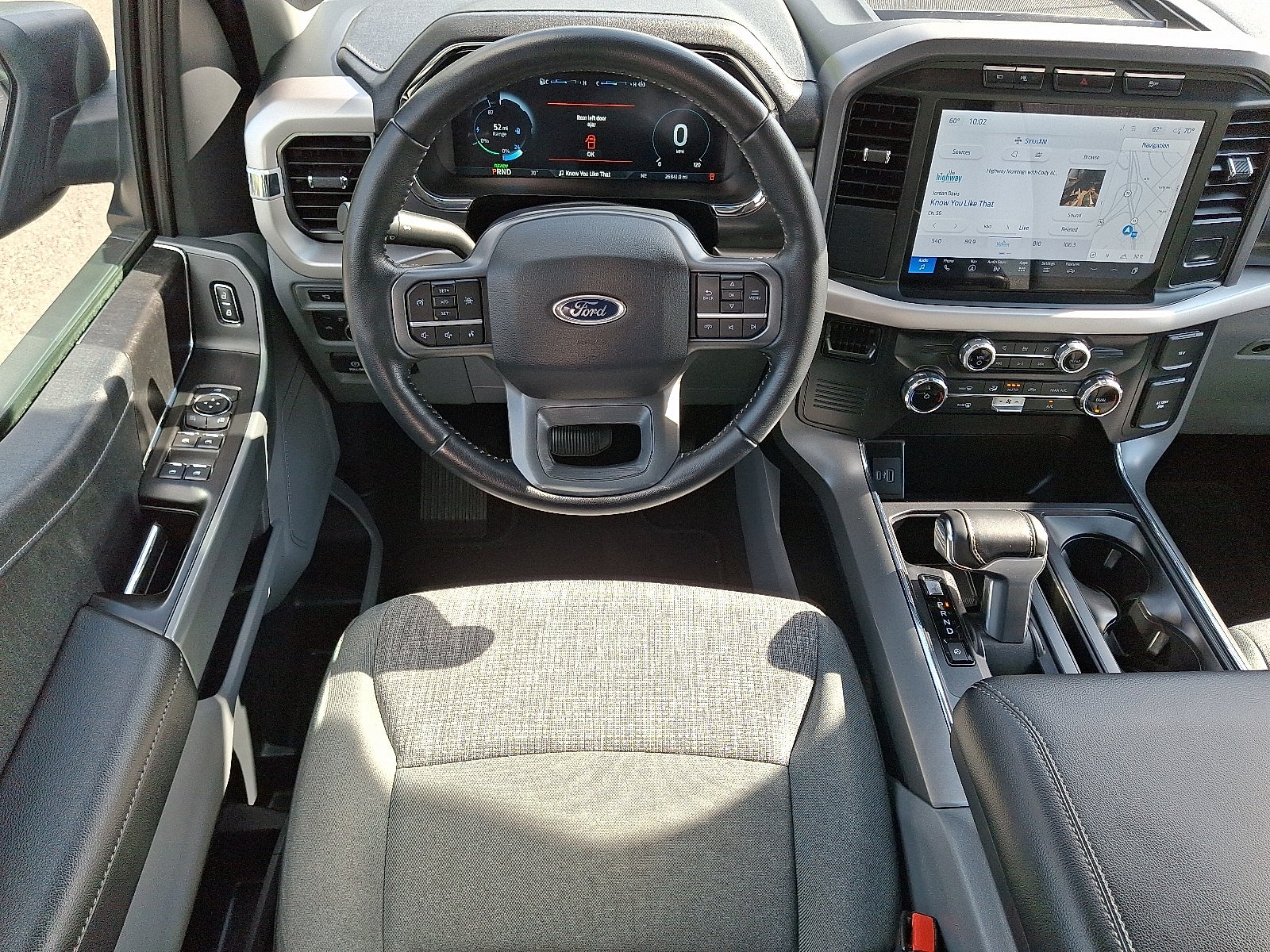 2022 Ford F-150 Lightning XLT