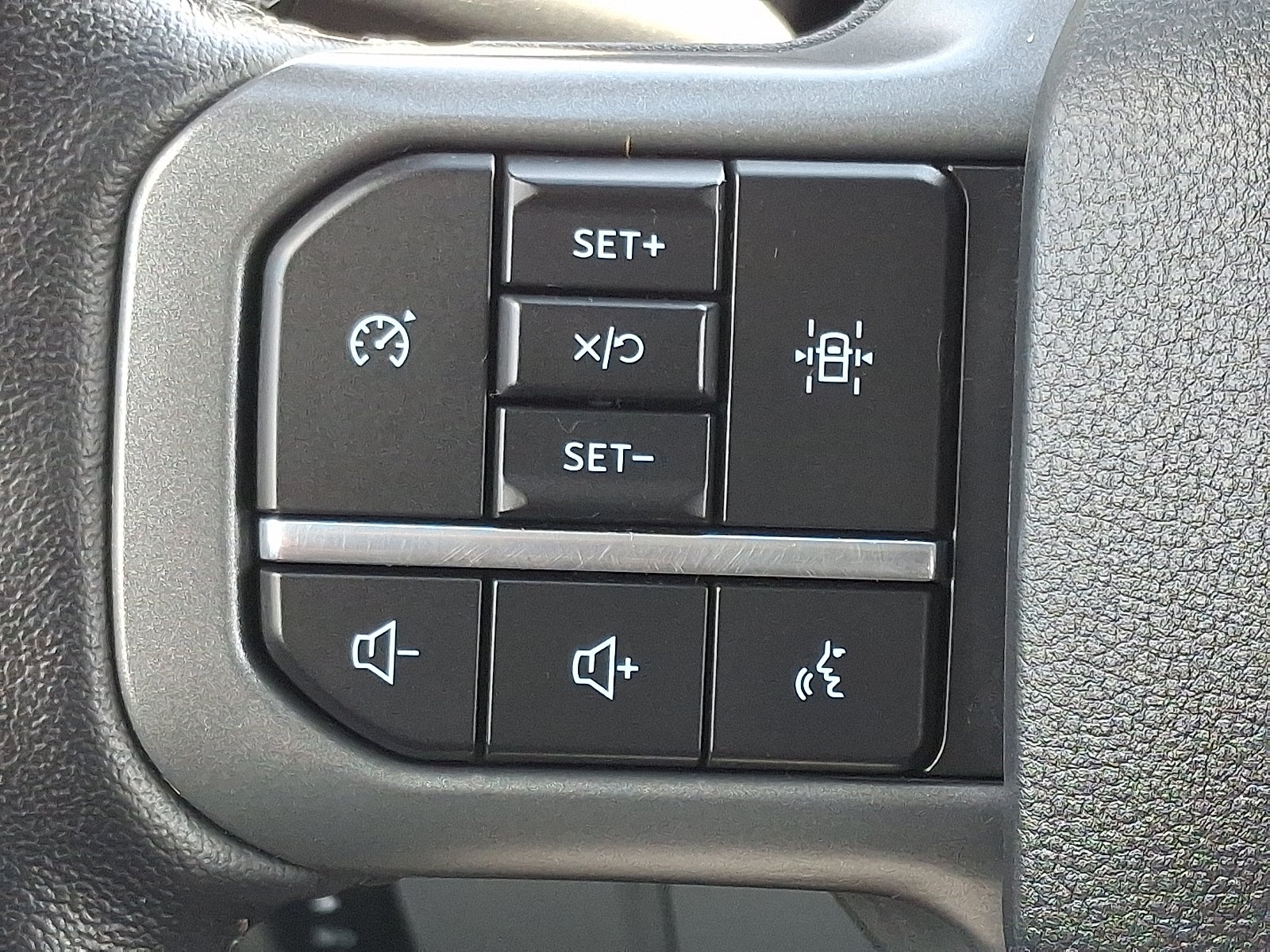 2022 Ford F-150 Lightning XLT