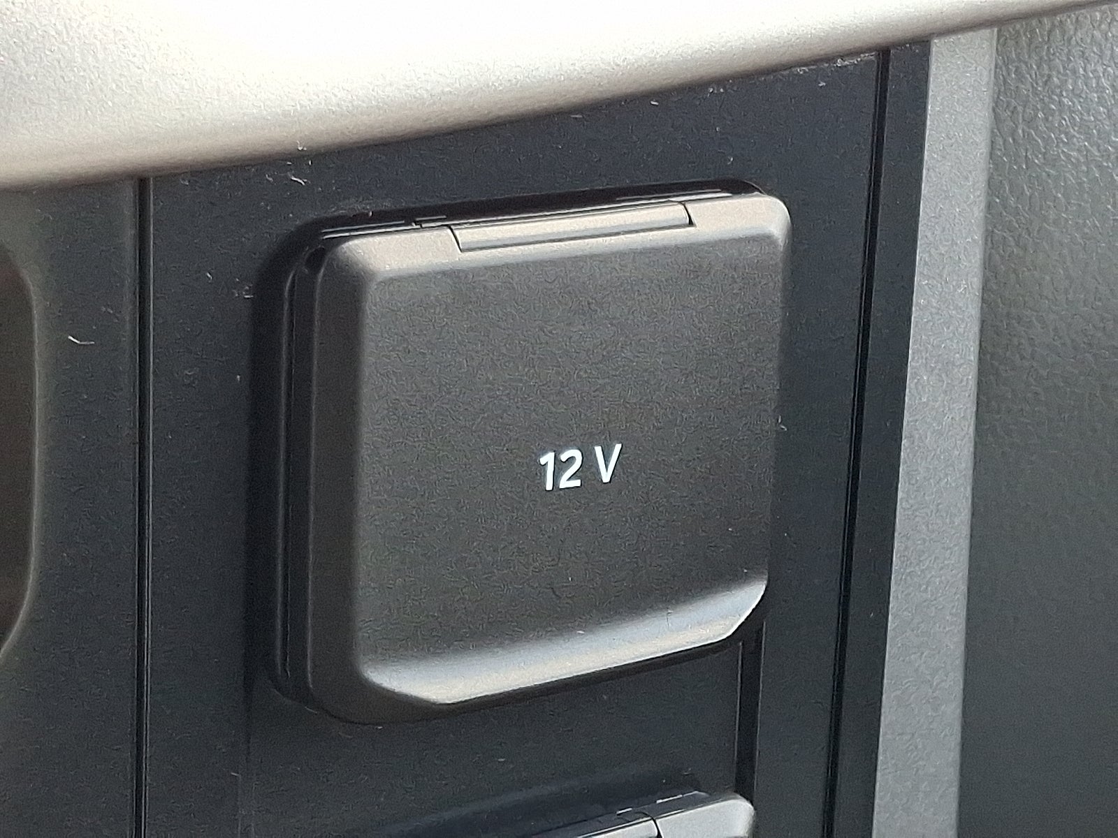 2022 Ford F-150 Lightning XLT