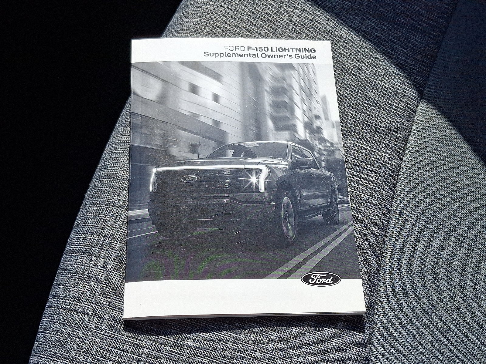 2022 Ford F-150 Lightning XLT