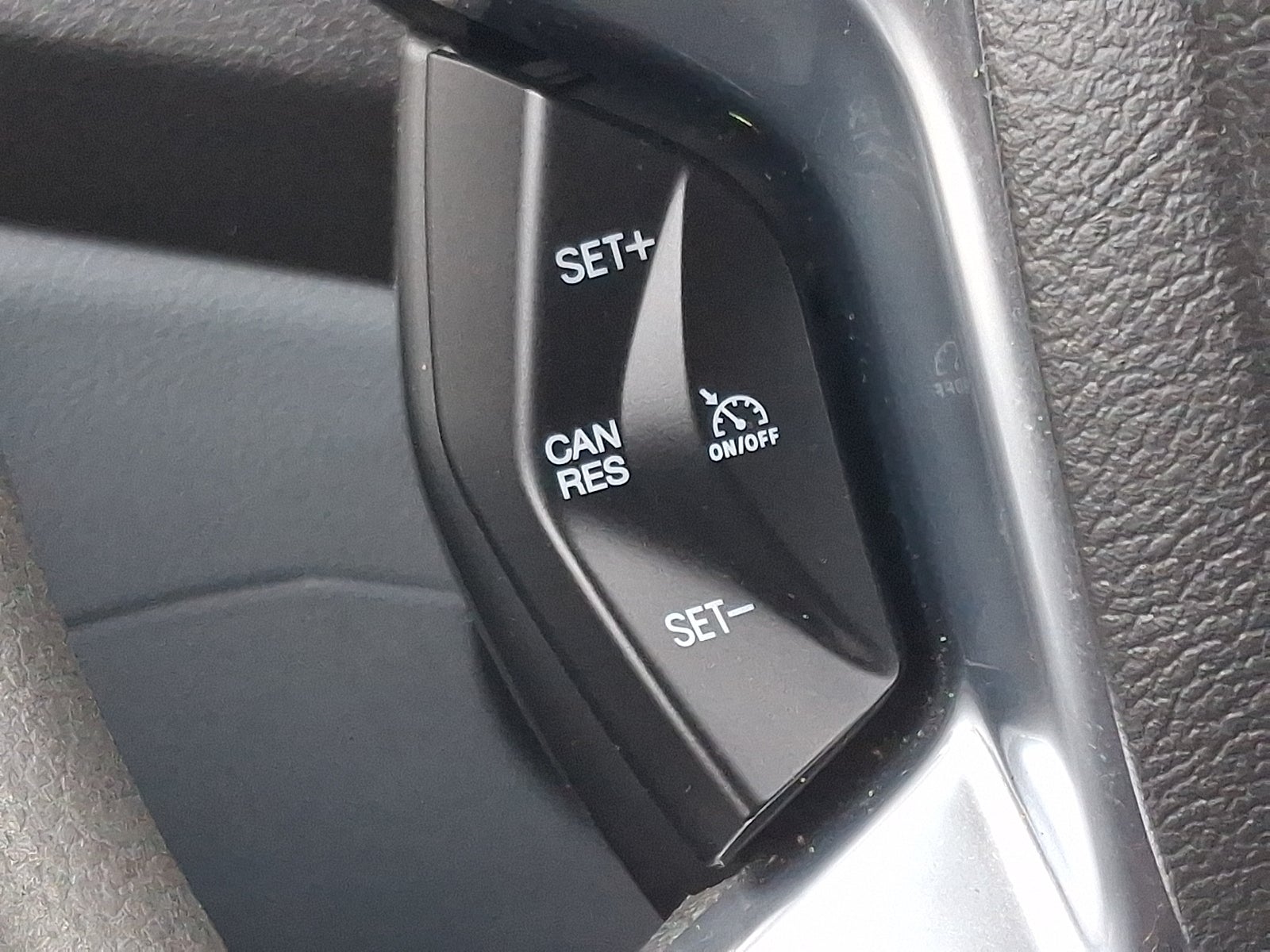 2018 Ford Transit-250 Base