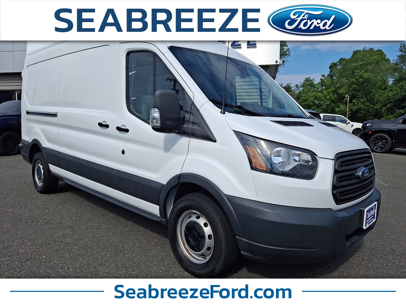 2018 Ford Transit-250 148 WB Medium Roof Cargo