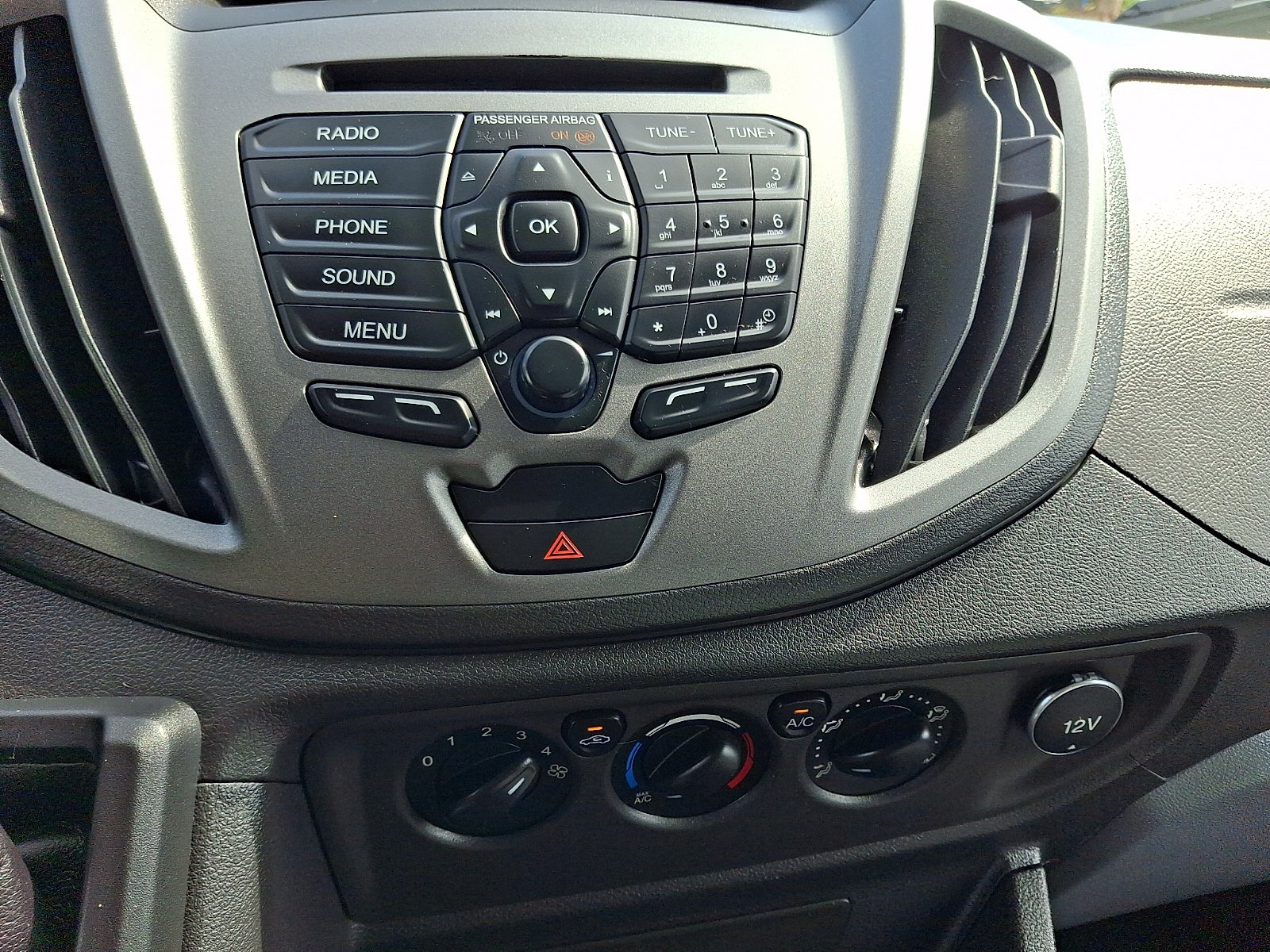2018 Ford Transit-250 148 WB Medium Roof Cargo