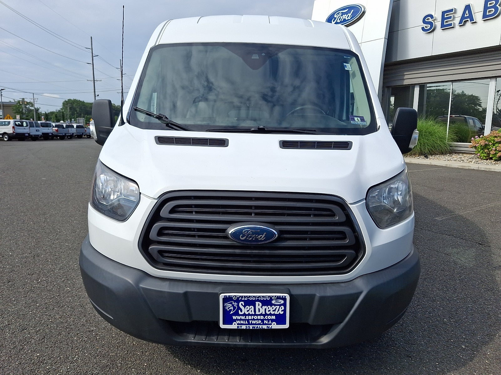 2018 Ford Transit-250 148 WB Medium Roof Cargo