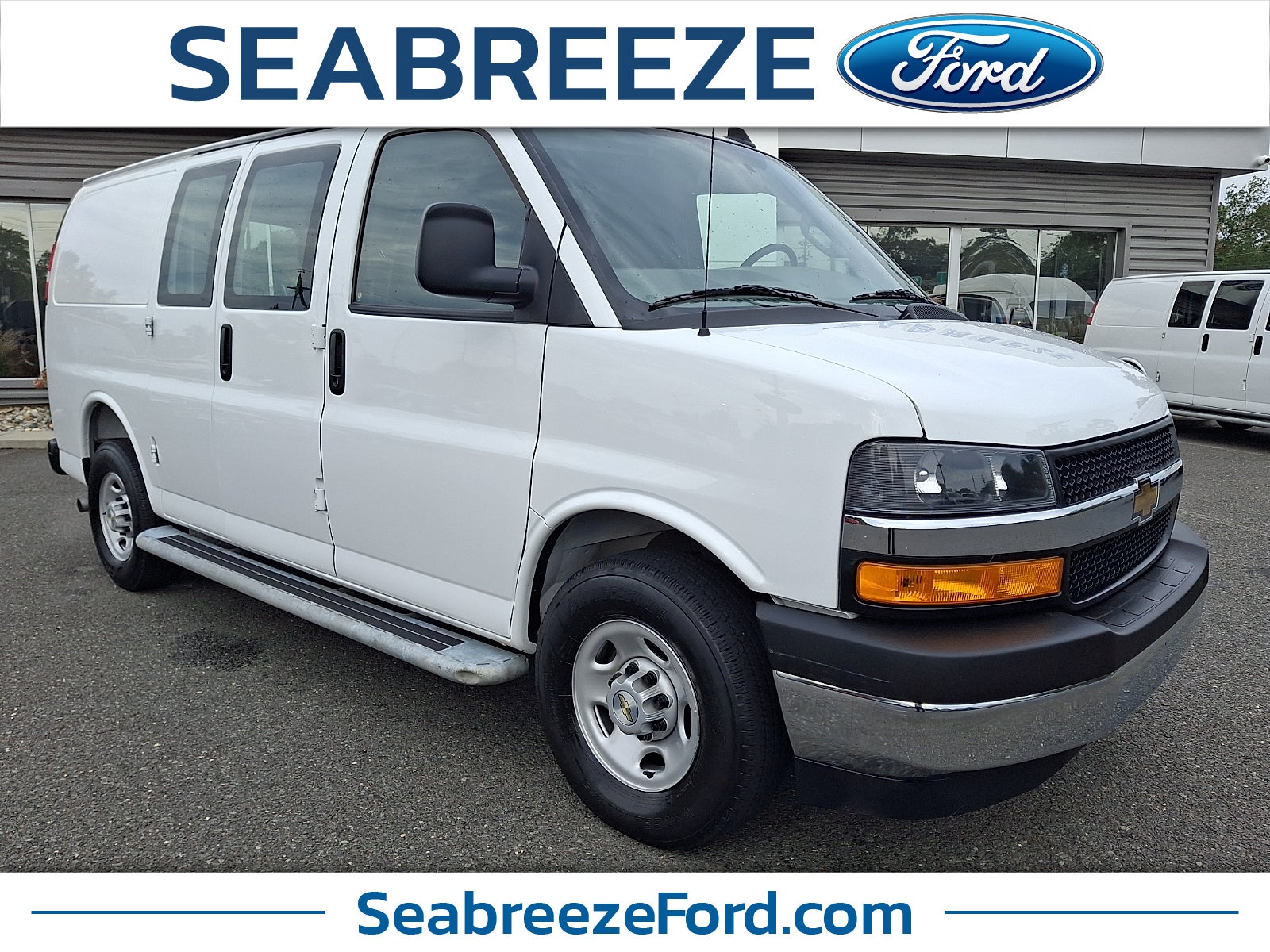 2025 Chevrolet Express Cargo RWD 2500 Regular Wheelbase WT