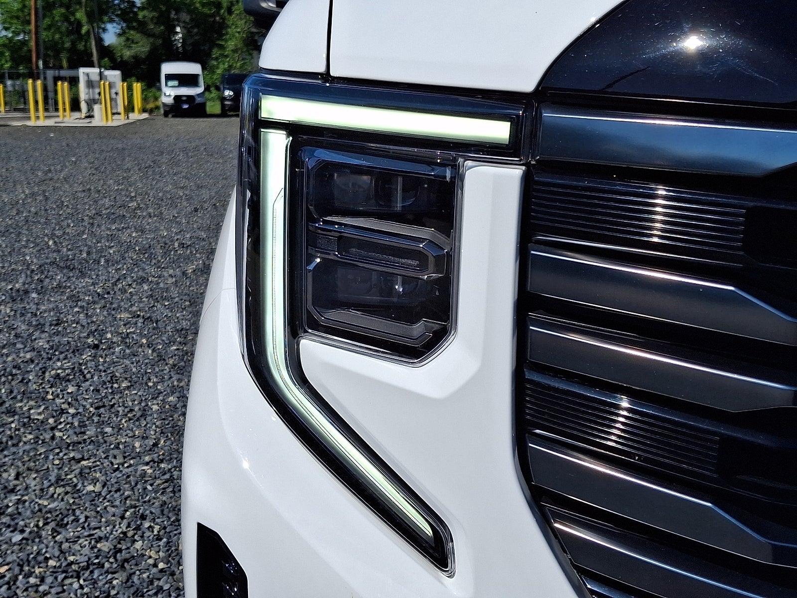 2025 GMC Sierra 1500 4WD Crew Cab Short Box AT4 DIESEL