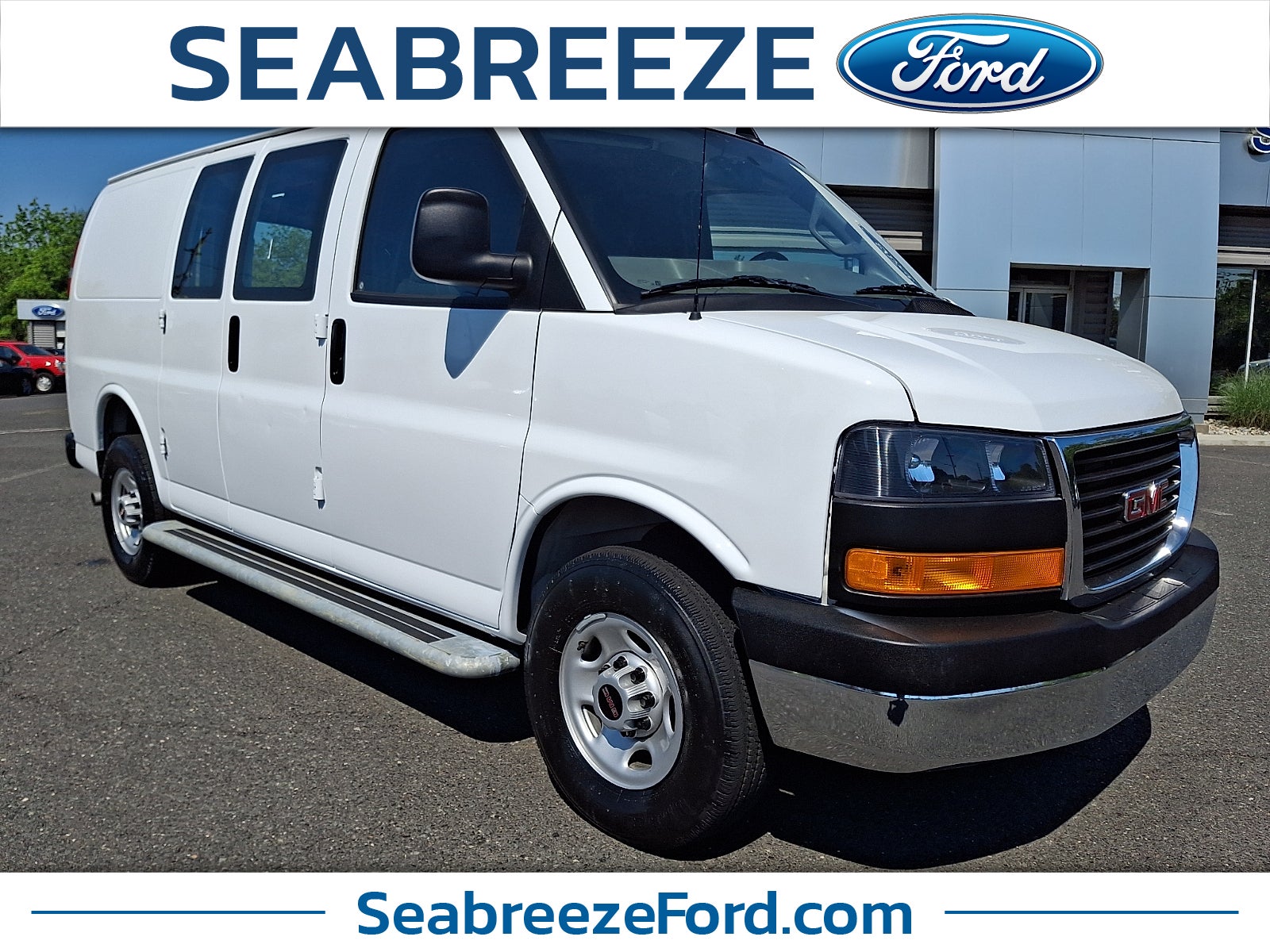 2024 GMC Savana 2500's photo