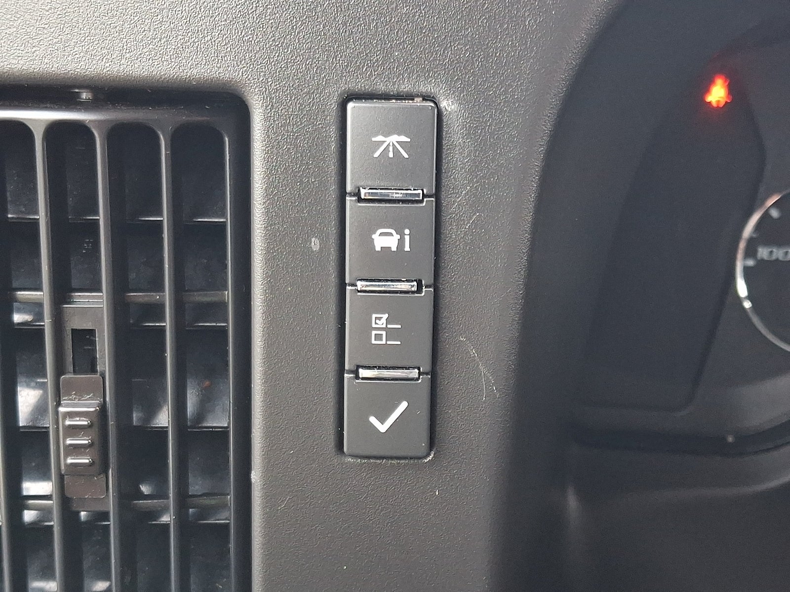 2025 GMC Savana Cargo RWD 2500 Regular Wheelbase Work Van