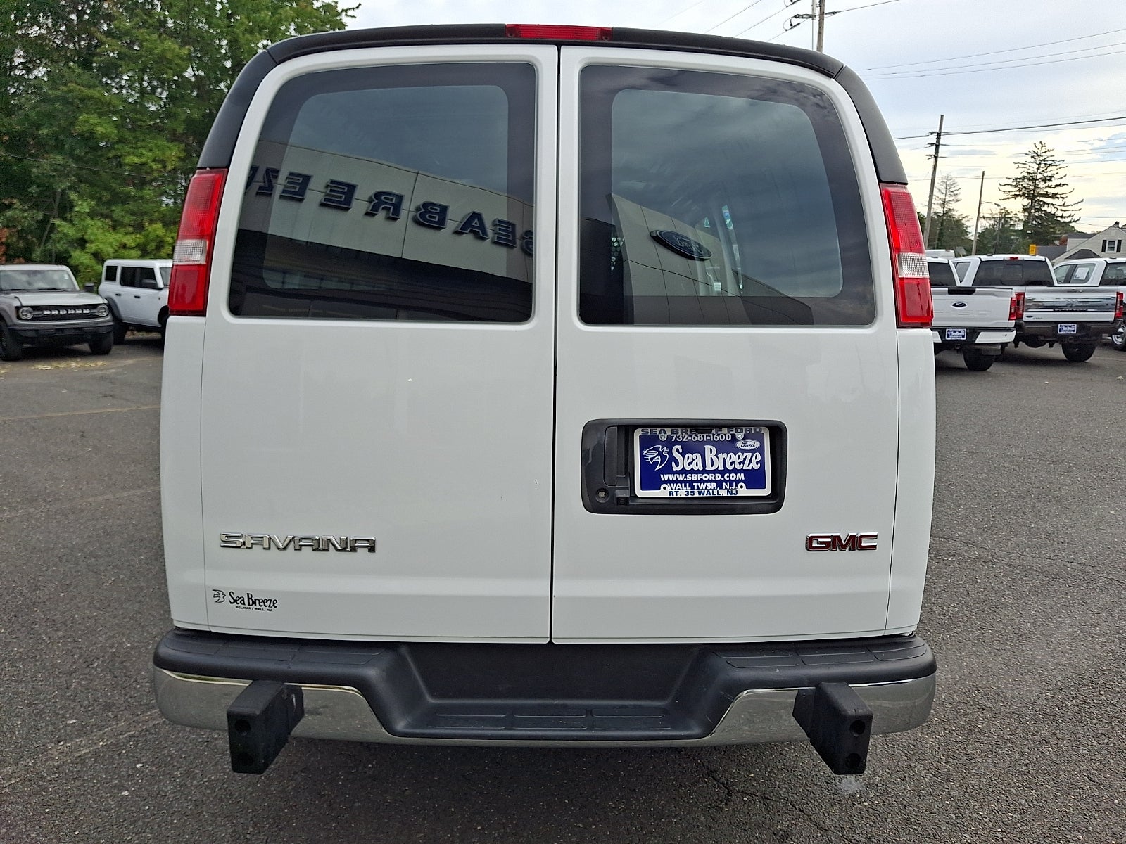 2025 GMC Savana Cargo RWD 2500 Regular Wheelbase Work Van