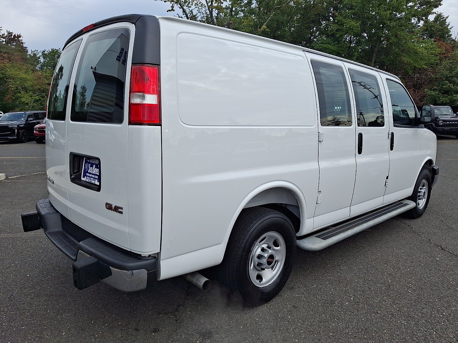 2025 GMC Savana Cargo RWD 2500 Regular Wheelbase Work Van