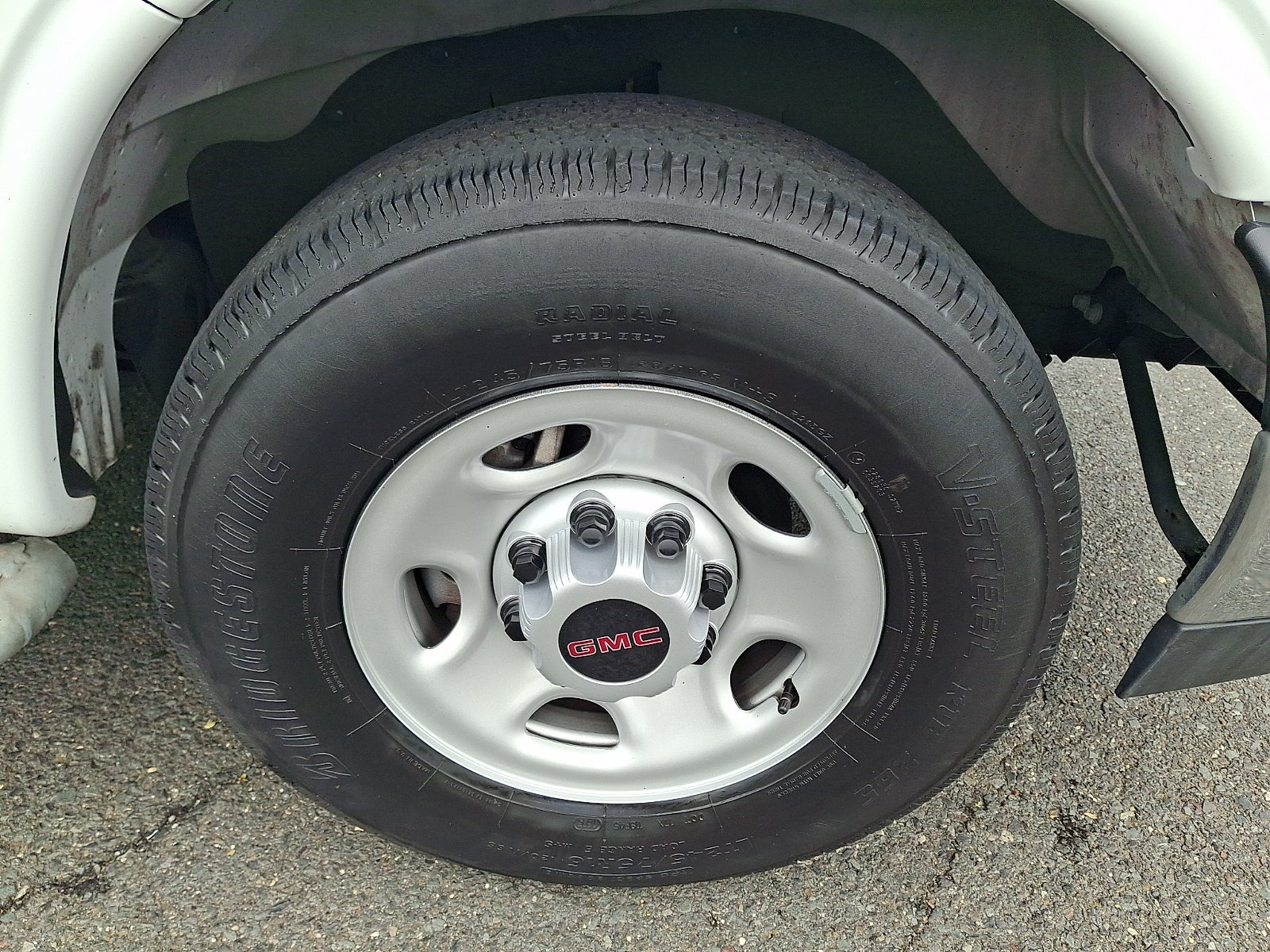 2025 GMC Savana Cargo RWD 2500 Regular Wheelbase Work Van