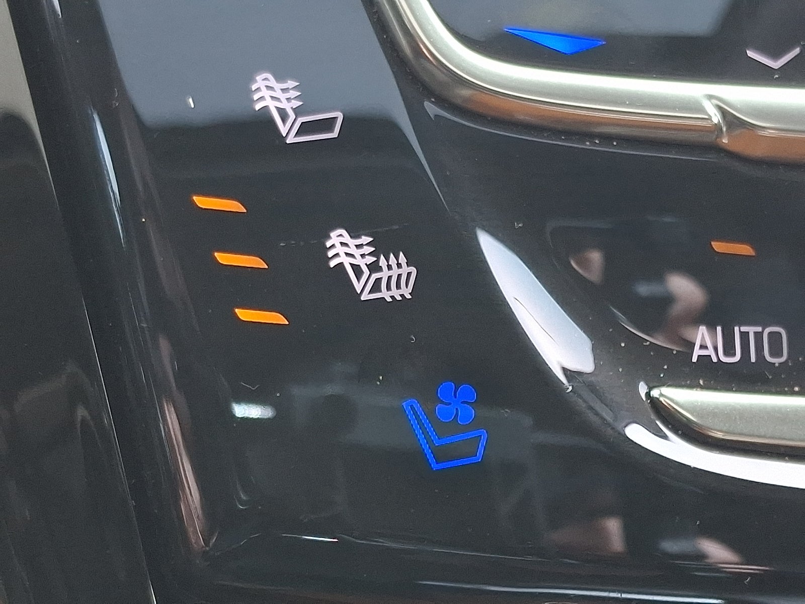 2020 Cadillac Escalade 4WD Luxury