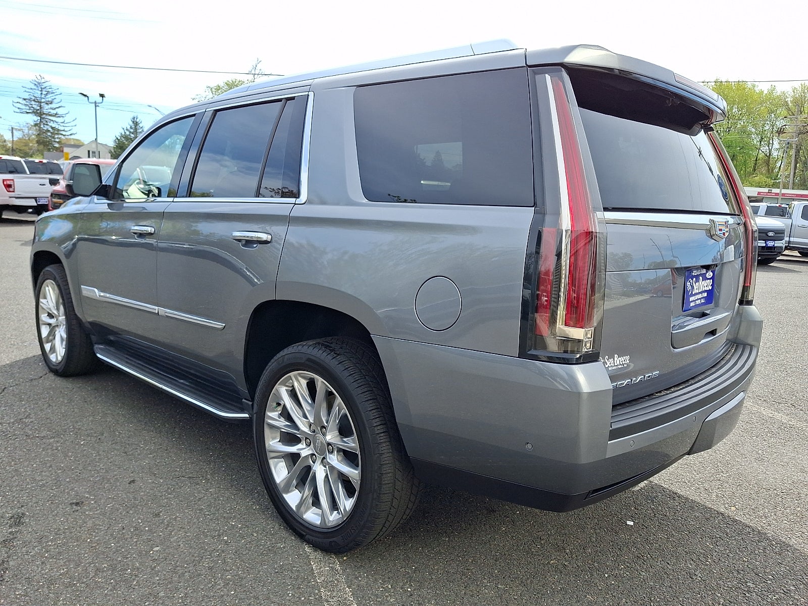 2020 Cadillac Escalade 4WD Luxury