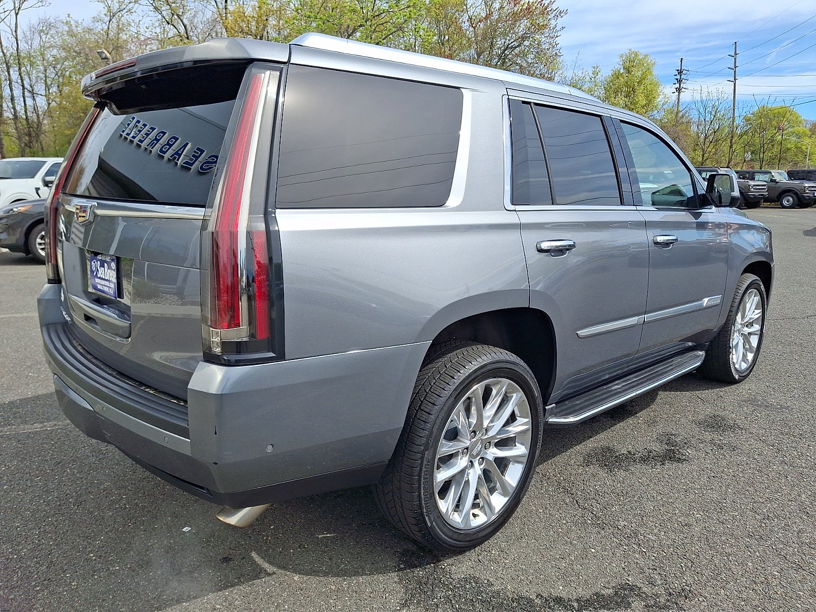 2020 Cadillac Escalade 4WD Luxury