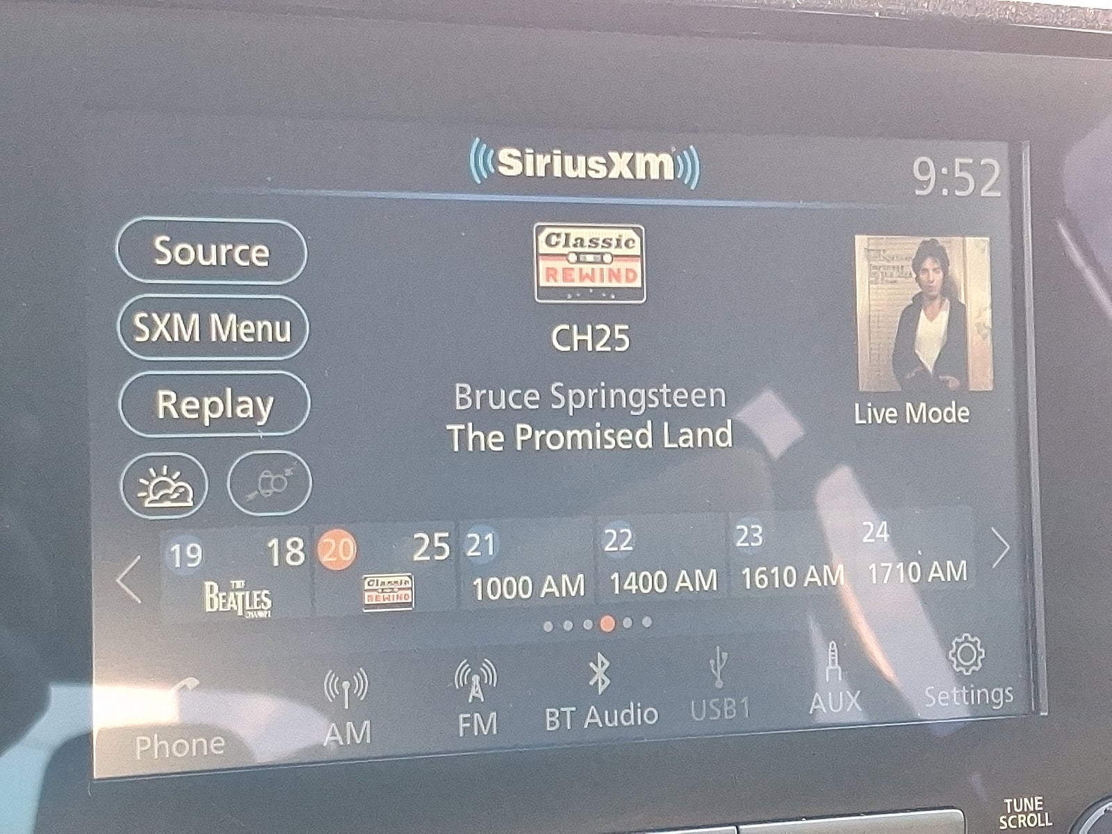 2022 Nissan Frontier Crew Cab SV 4x4