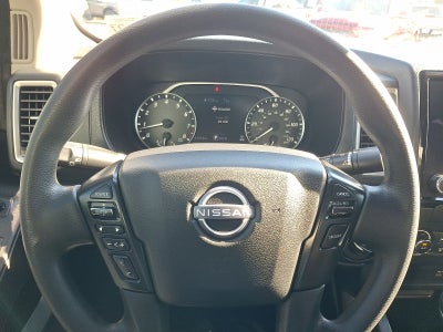 2022 Nissan Frontier Crew Cab SV 4x4