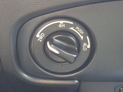 2022 Nissan Frontier Crew Cab SV 4x4