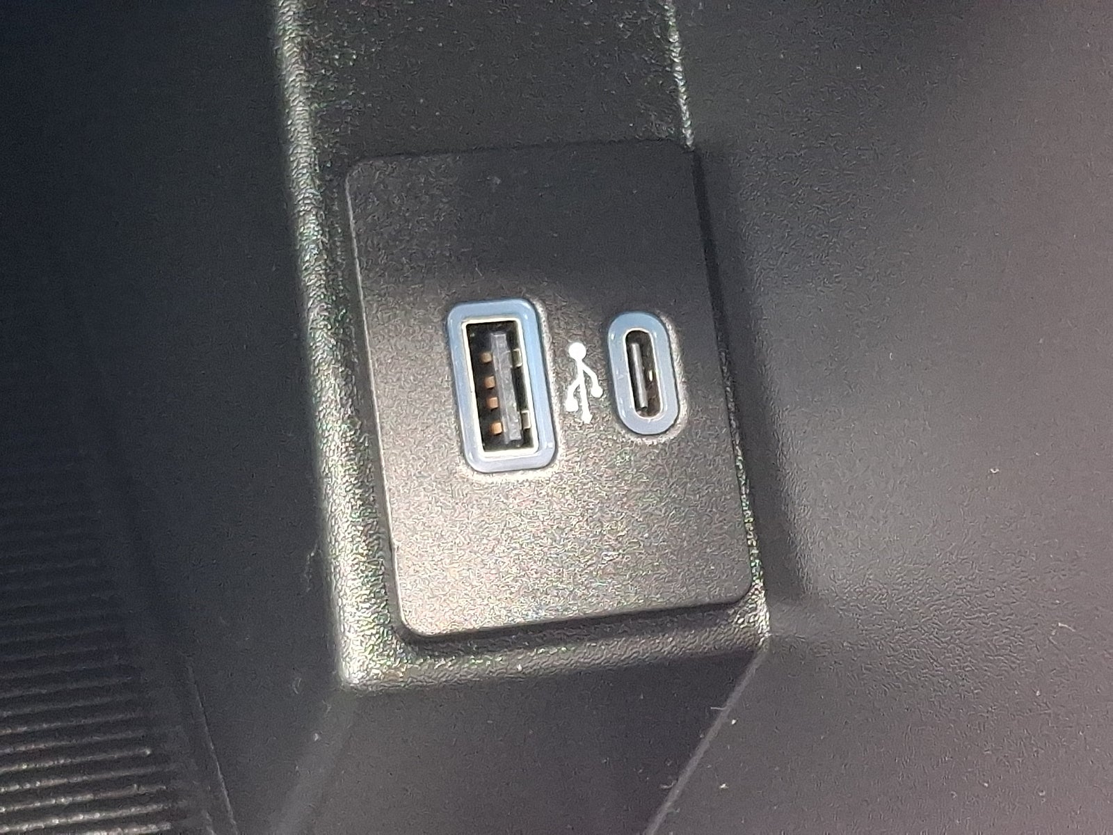 2023 Ford Edge ST