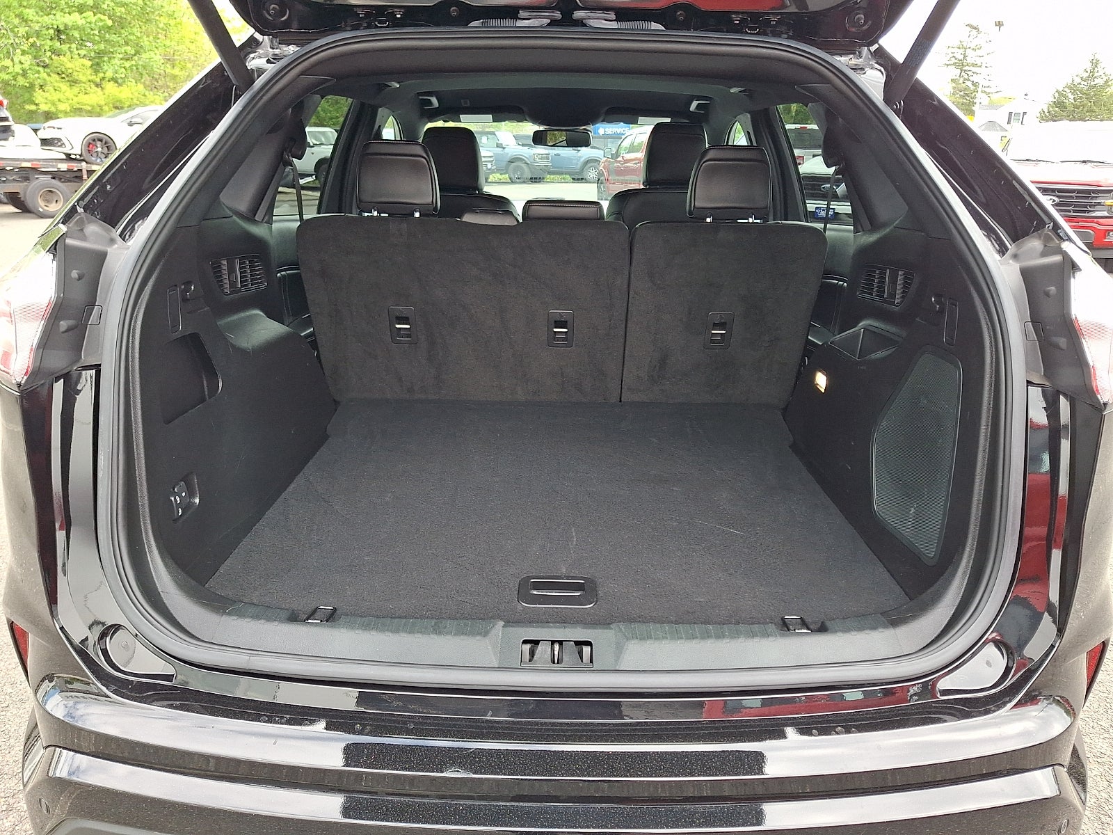 2023 Ford Edge ST
