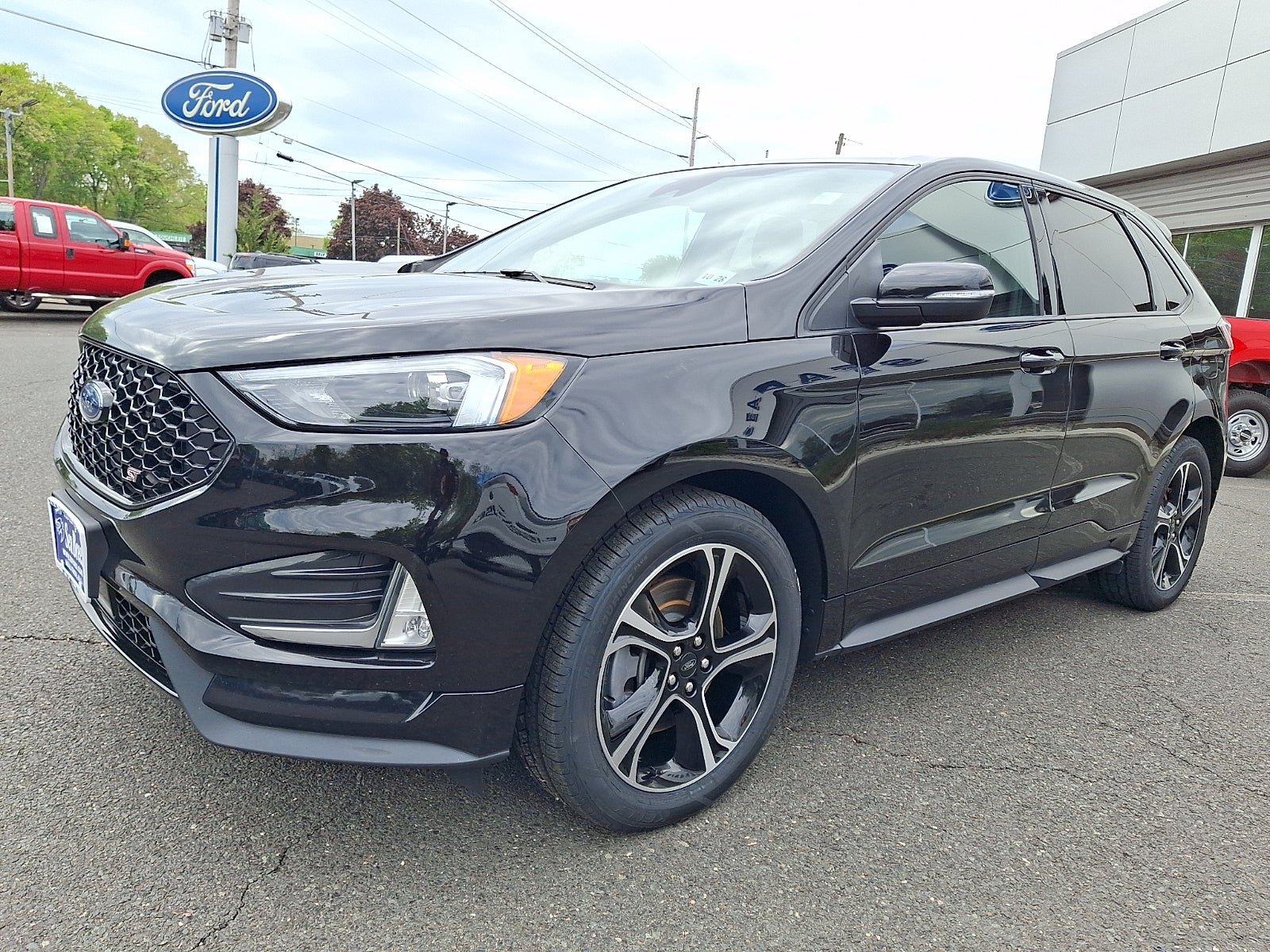 2023 Ford Edge ST