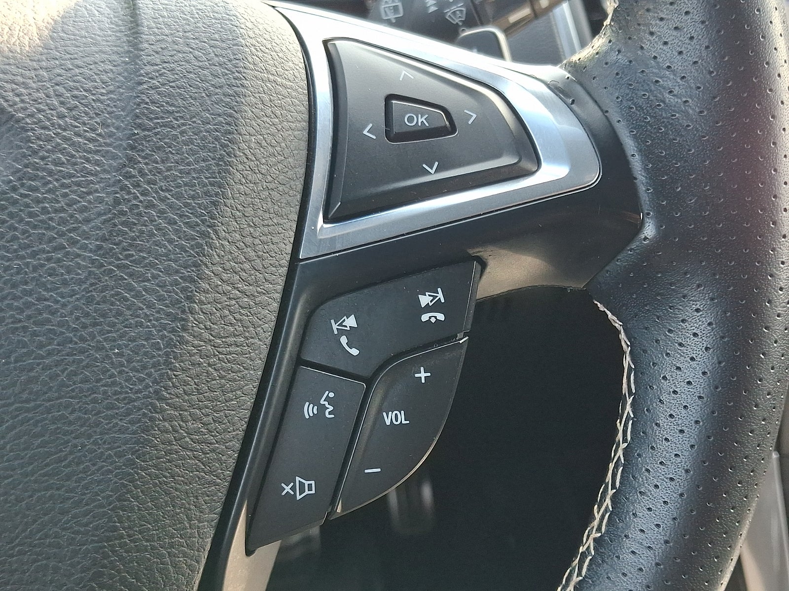 2019 Ford Edge ST