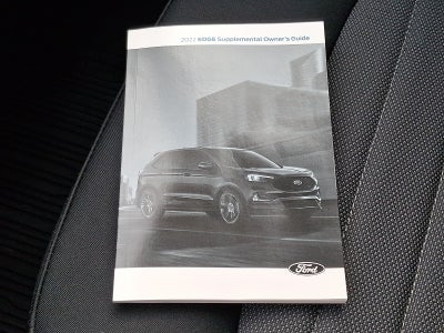 2022 Ford Edge SE