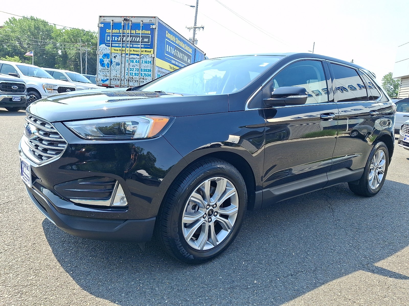 2024 Ford Edge Titanium