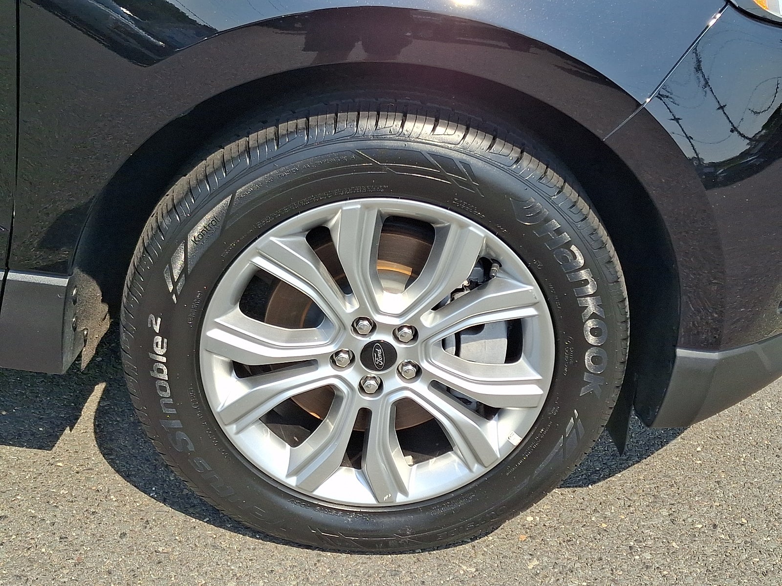 2024 Ford Edge Titanium