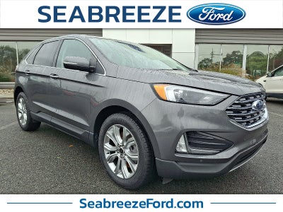 2023 Ford Edge Titanium