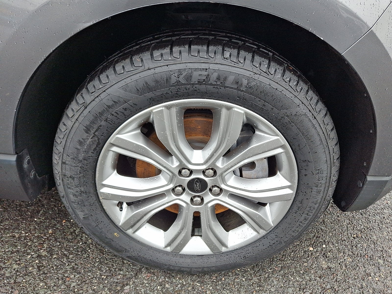 2023 Ford Edge Titanium