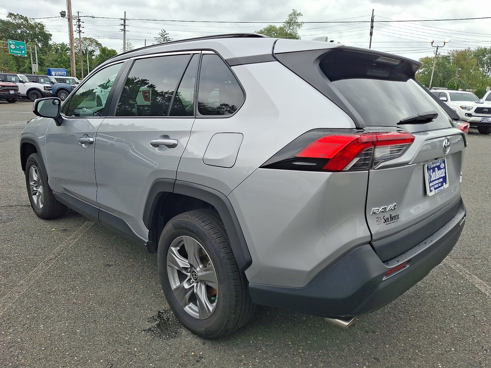 2024 Toyota RAV4 XLE