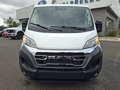 2025 RAM ProMaster 2500 Cargo Van Tradesman Low Roof 136" WB w/Pass Seat
