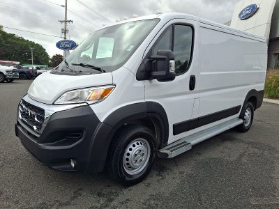 2025 RAM ProMaster 2500 Cargo Van Tradesman Low Roof 136" WB w/Pass Seat