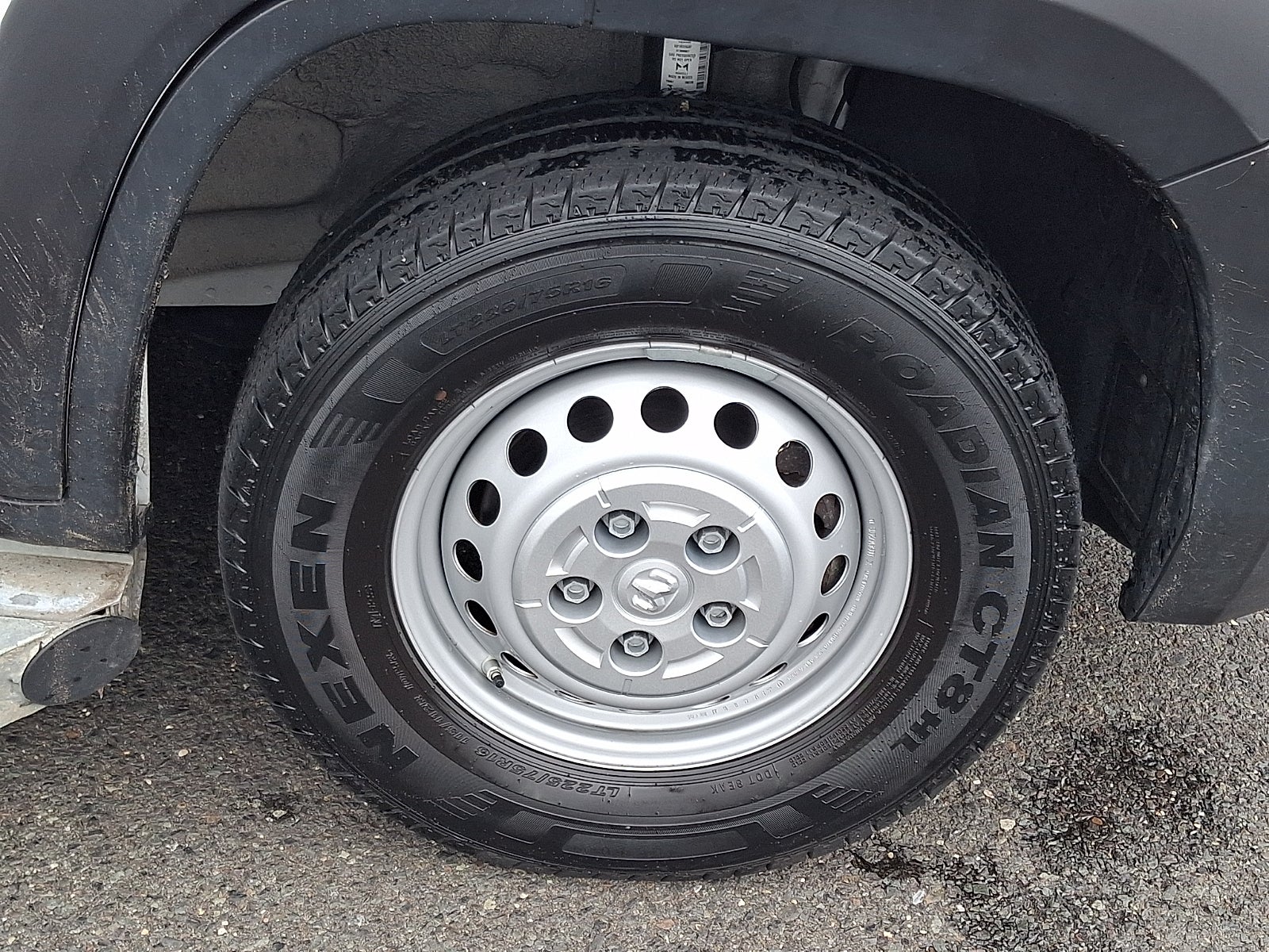 2025 RAM ProMaster 2500 Cargo Van Tradesman Low Roof 136" WB w/Pass Seat