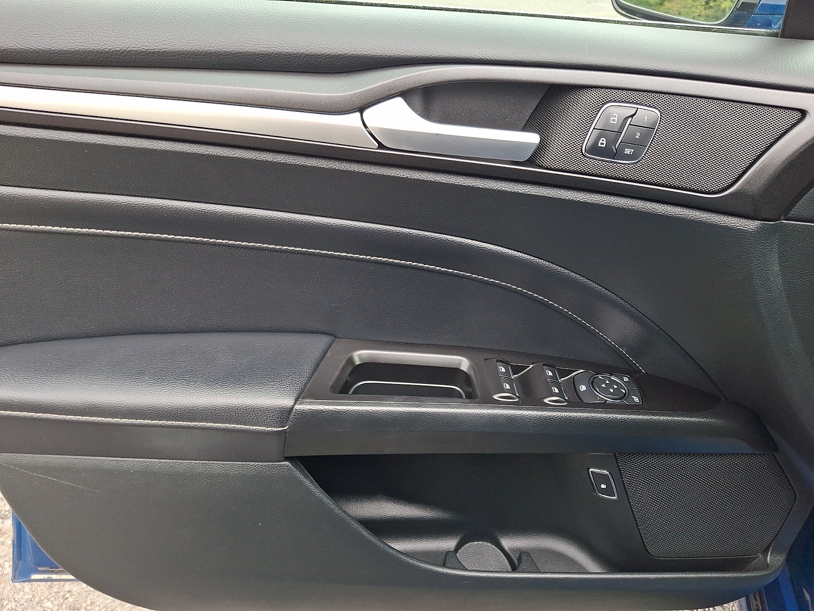 2017 Ford Fusion Energi Titanium 40+++ MPG