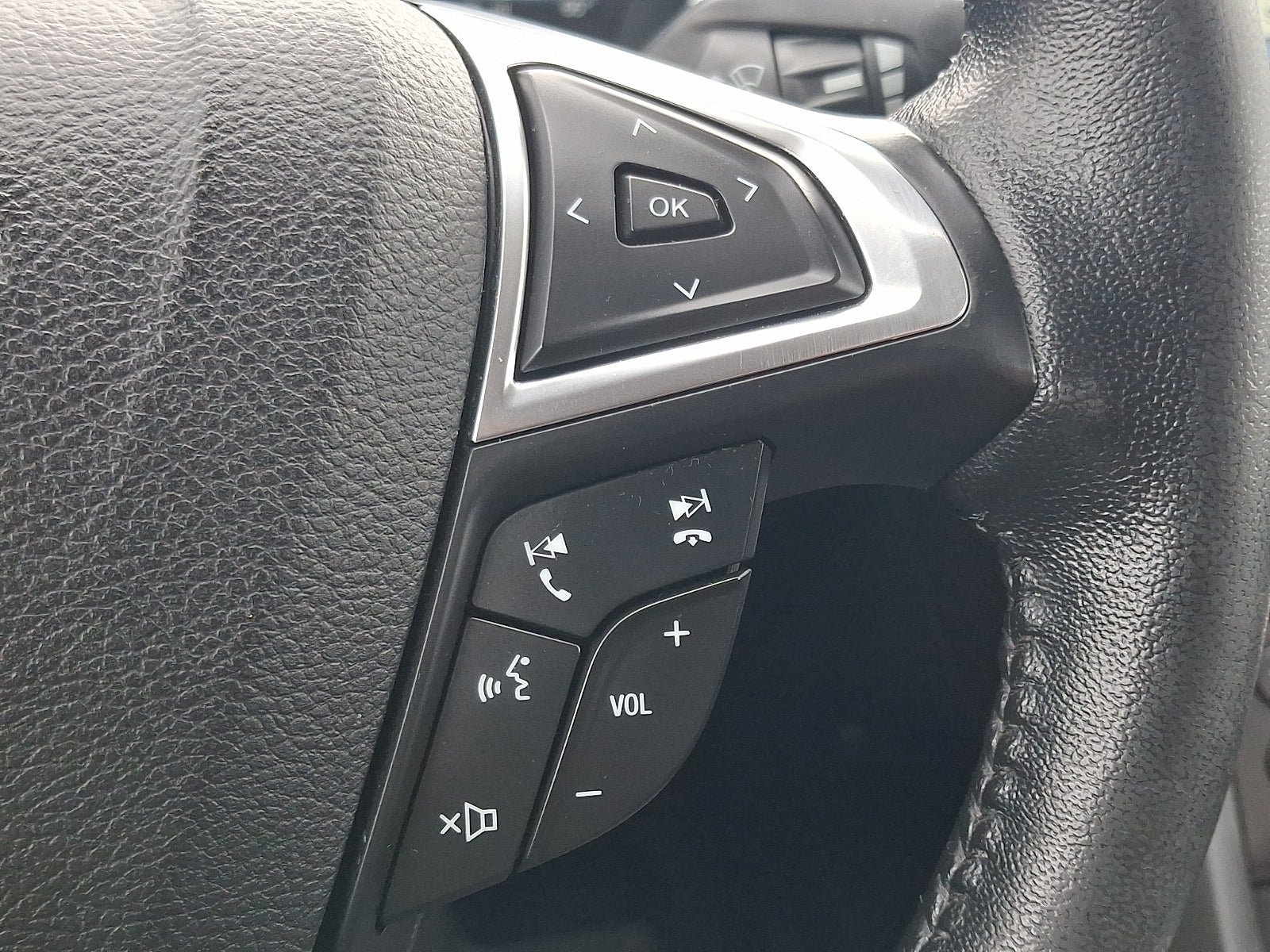 2017 Ford Fusion Energi Titanium 40+++ MPG