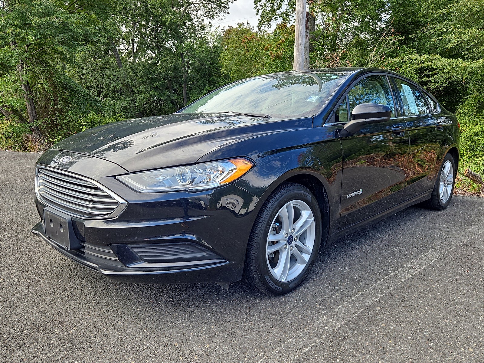 2018 Ford Fusion Hybrid 40+ MILES P/GALLON