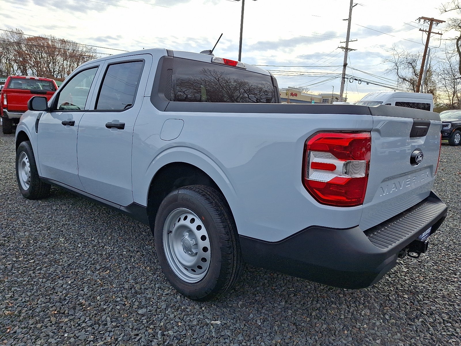 2025 Ford Maverick XL