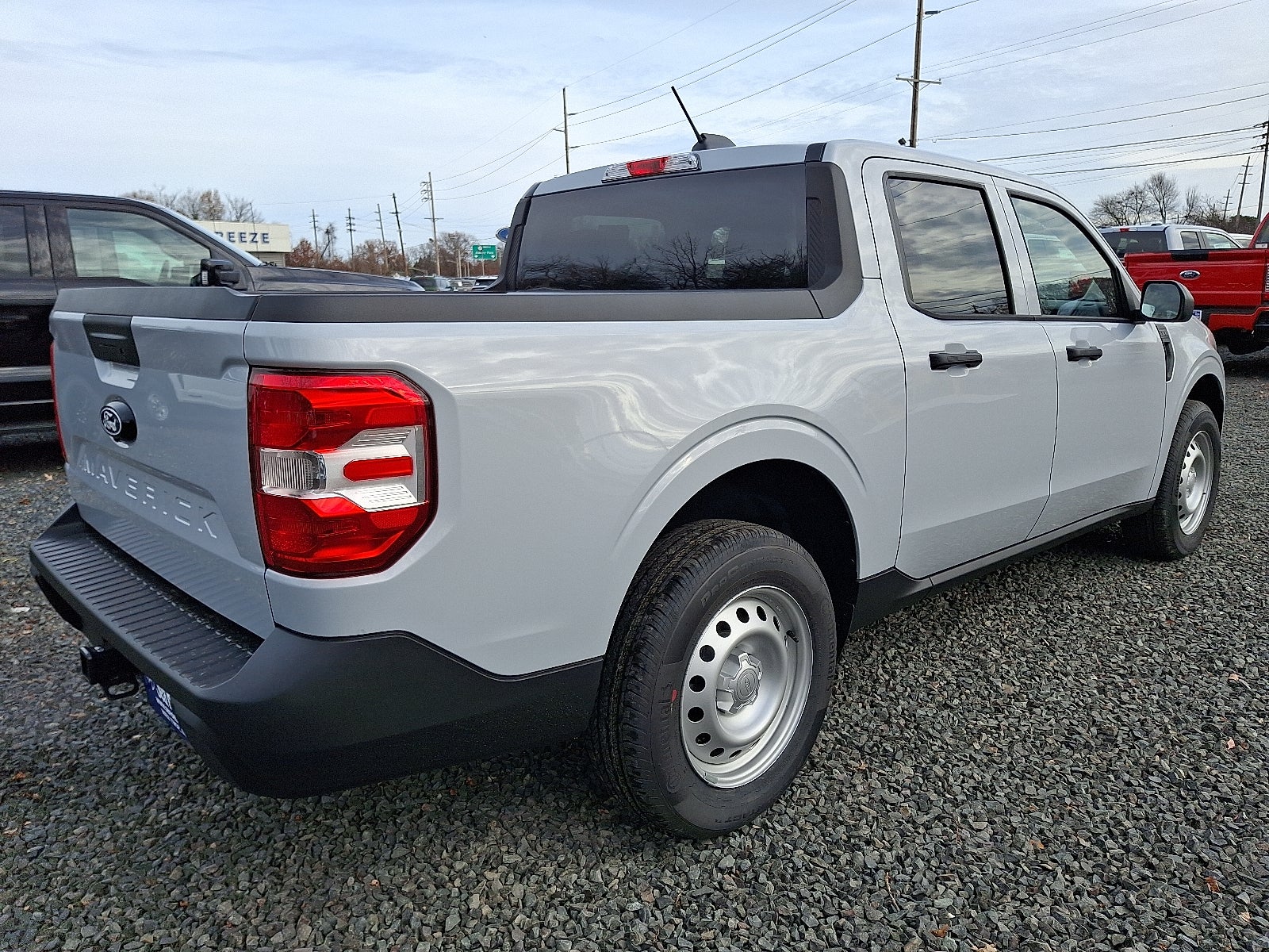 2025 Ford Maverick XL