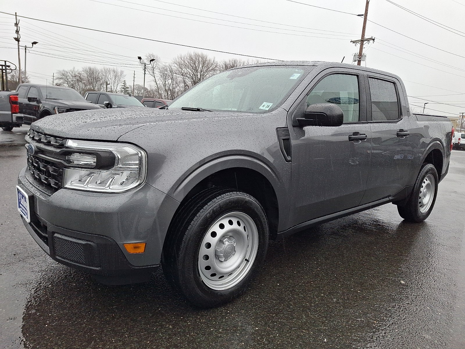 2023 Ford Maverick XL