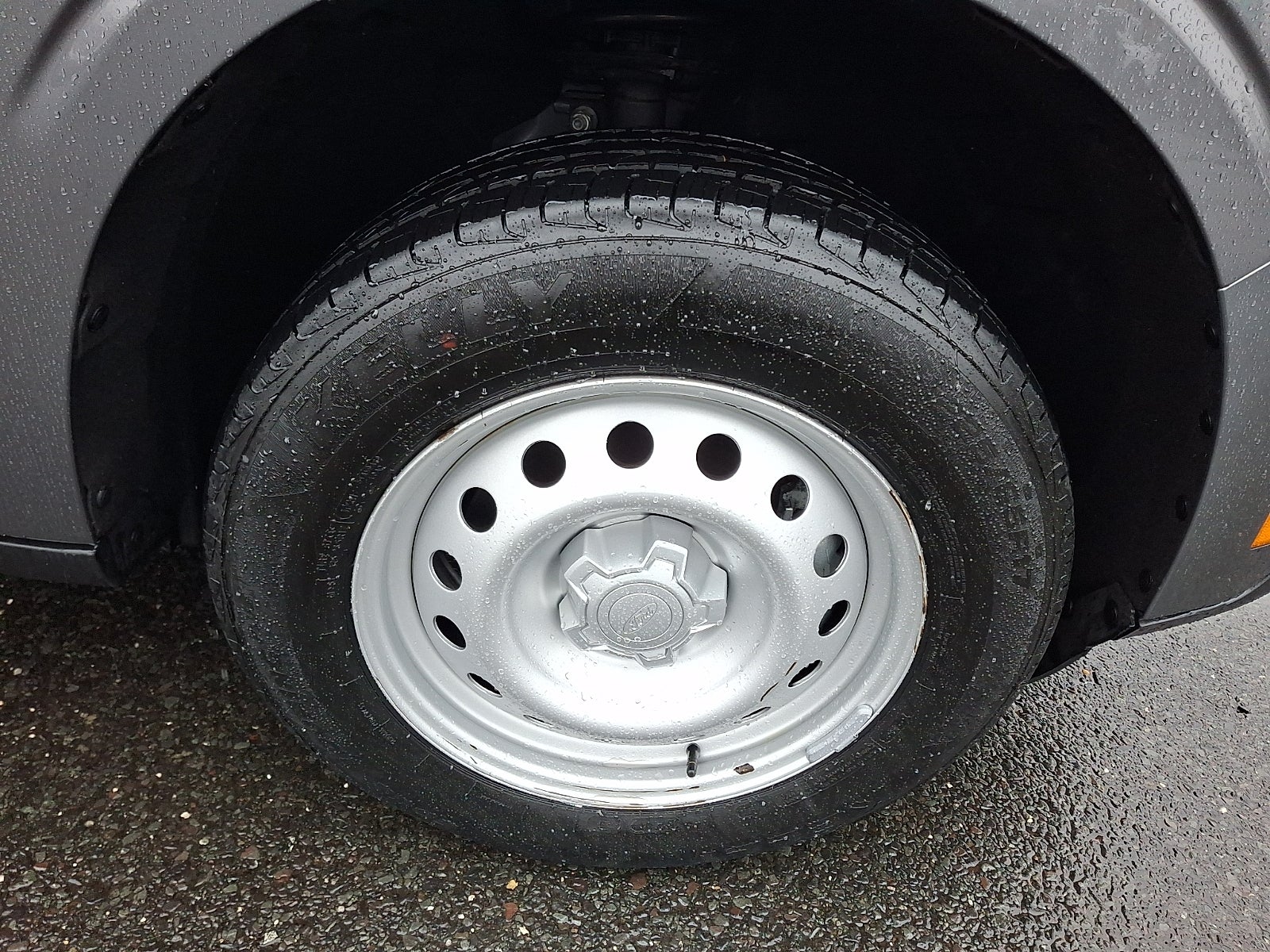 2023 Ford Maverick XL