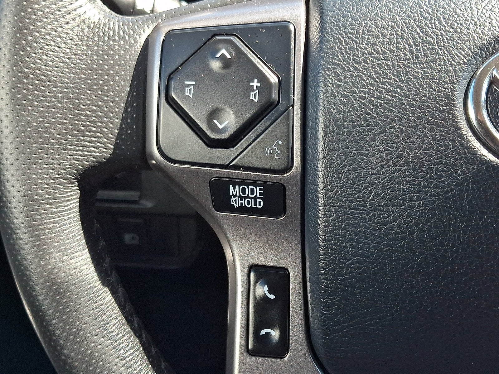 2018 Toyota Tacoma SR5 V6