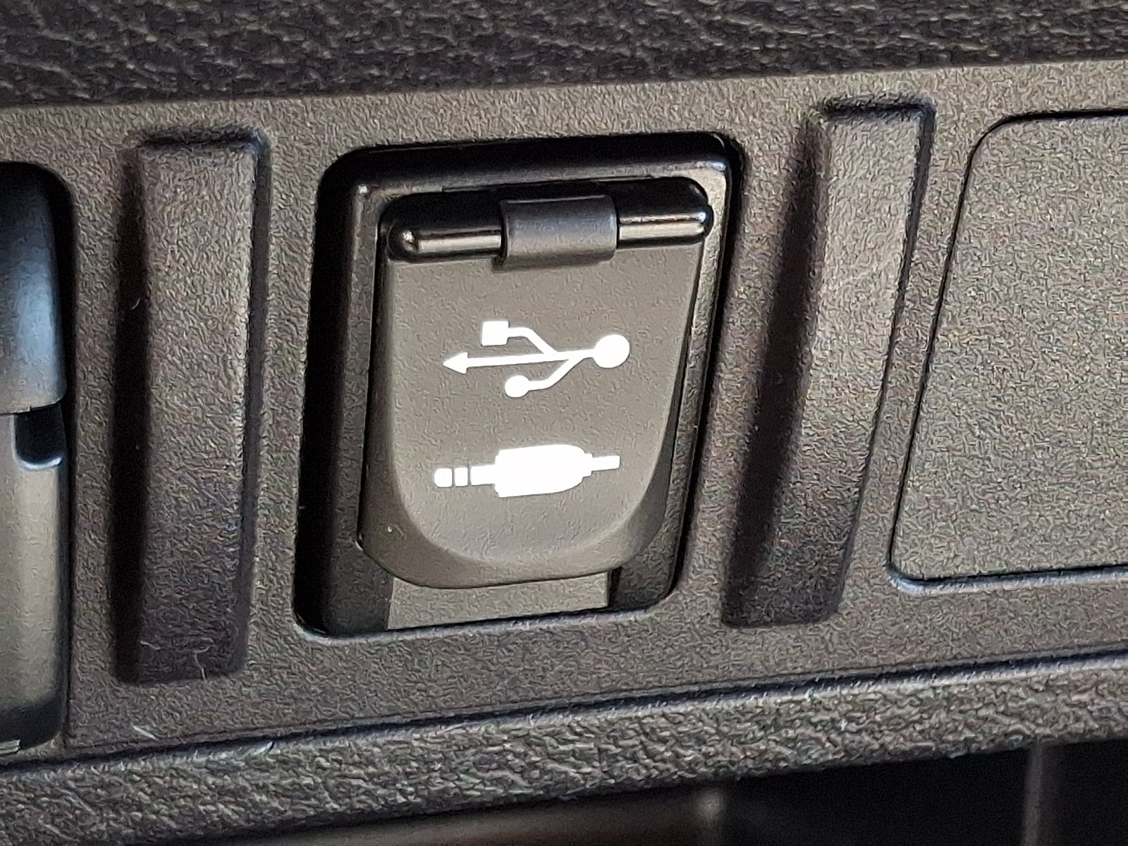 2018 Toyota Tacoma SR5 V6